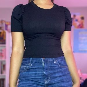 Black puff shoulder baby tee cropped T-shirt